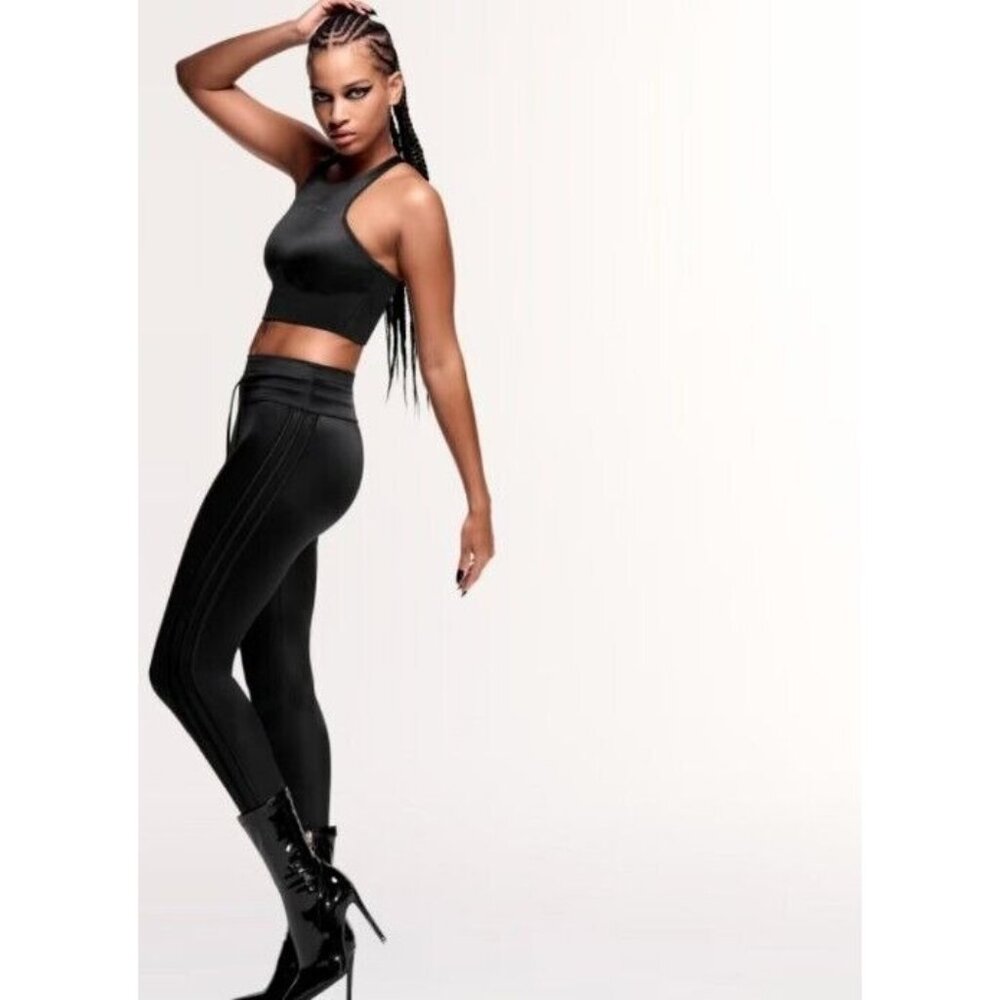 Adidas × Ivy Park Noir Racerback Shiney Bra Top Size Small Black NWT